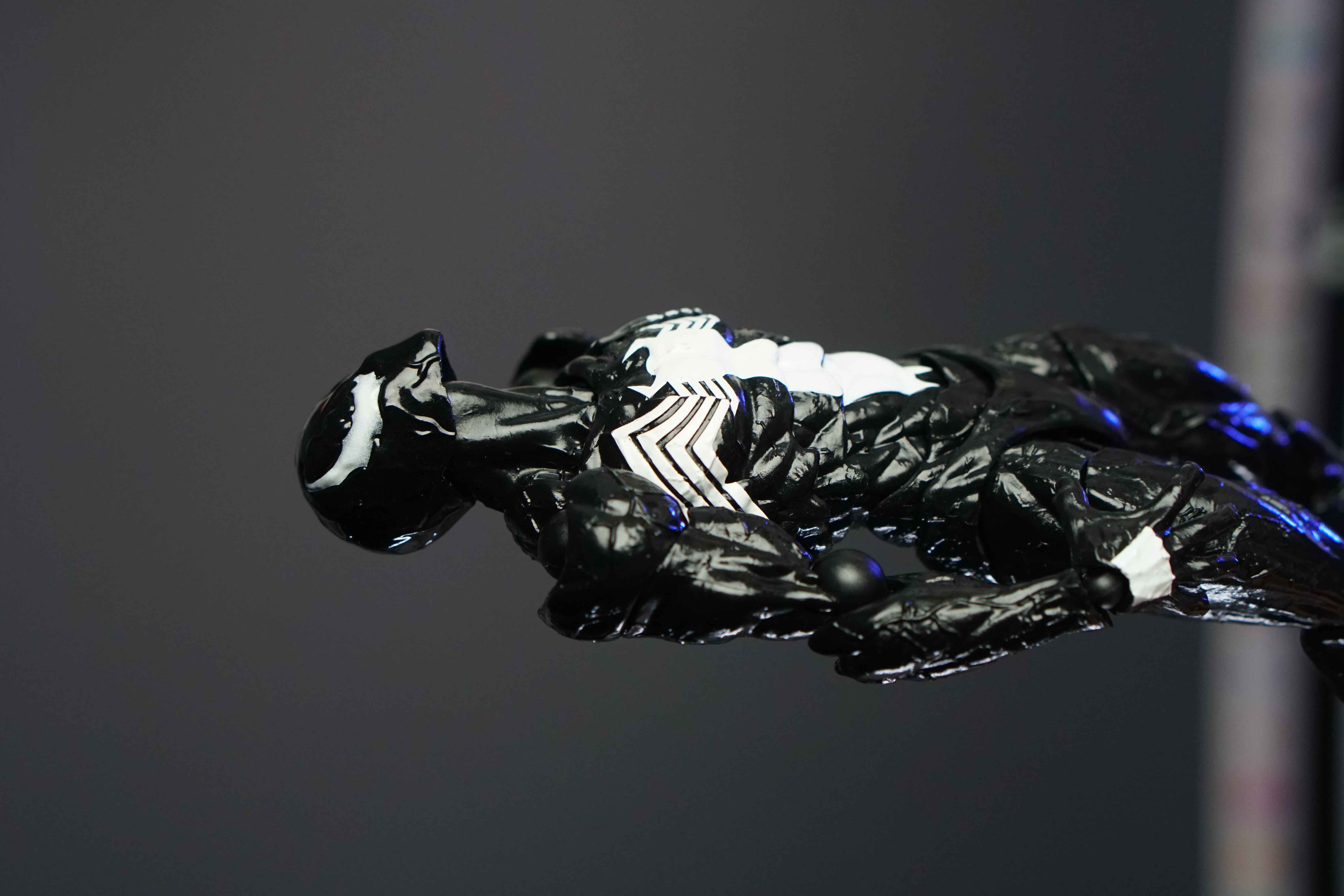 spiderman blacksuit Revoltech - Messtoy
