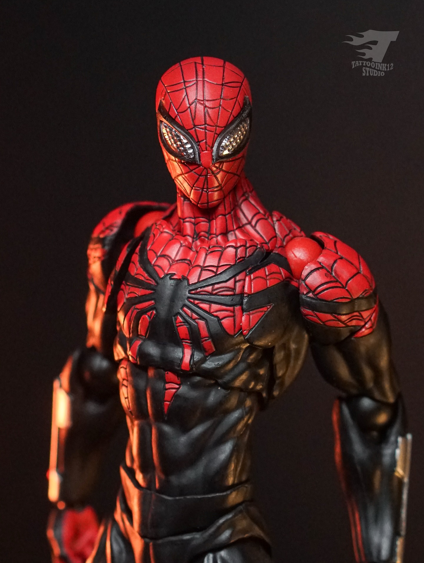 Pre-order Masked spiderior