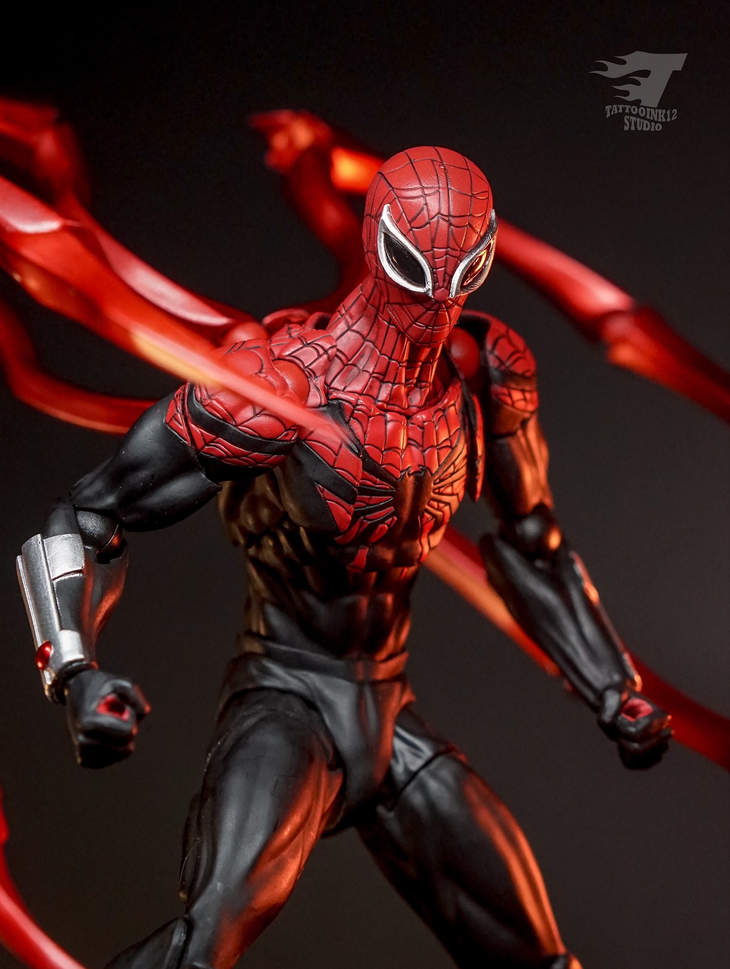 Pre-order Masked spiderior